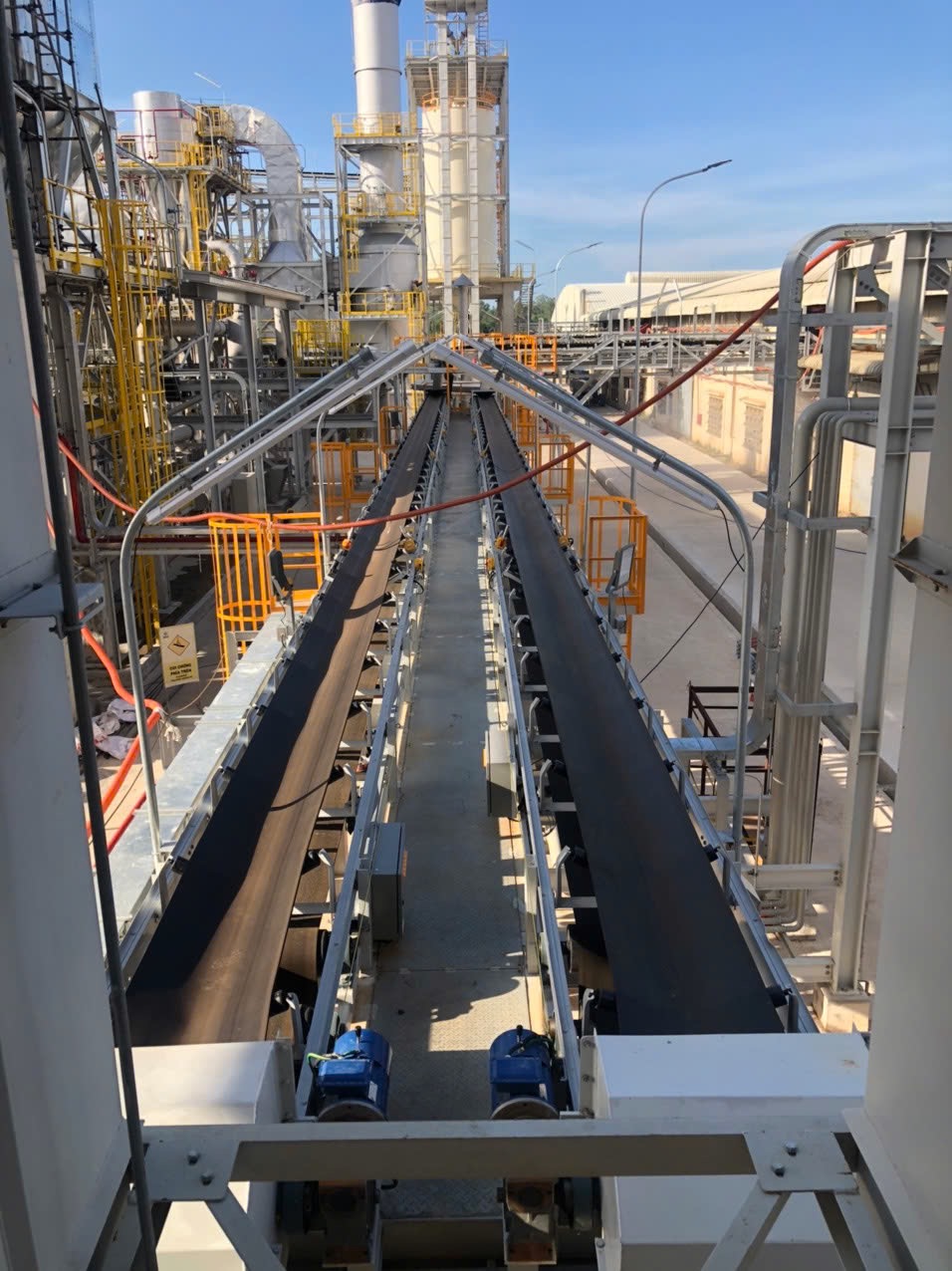 Băng Truyền Tải